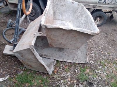 Лот: 25789035. Фото: 1. Мульда для бетона/ раствора. Смеси, шпатлевки, цемент
