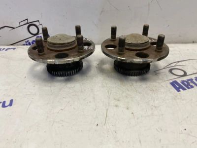 Лот: 21714604. Фото: 1. ступица Honda Domani MB3. Двигатель и элементы двигателя