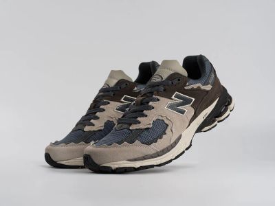 Лот: 25261964. Фото: 1. Кроссовки New Balance 2002R. Кеды, кроссовки, слипоны
