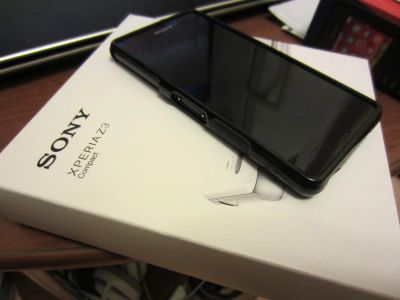 Лот: 4825304. Фото: 1. Sony Xperia Z3 Compact D5803 LTE... Смартфоны