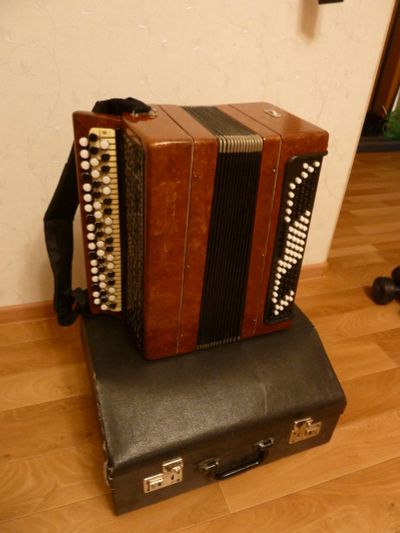 Лот: 25273793. Фото: 1. Баян. Баяны, аккордеоны, гармони