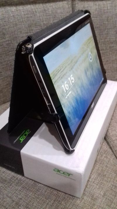 Лот: 14836666. Фото: 1. Планшет Acer iconic tab. Планшеты