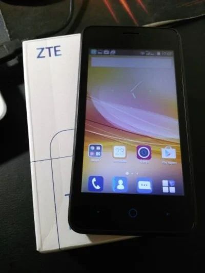 Лот: 12725924. Фото: 1. ZTE Blade A3. Кнопочные мобильные телефоны