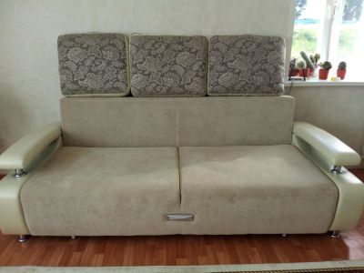 Лот: 7957108. Фото: 1. Продам Диван+кресло+ подушки... Диваны