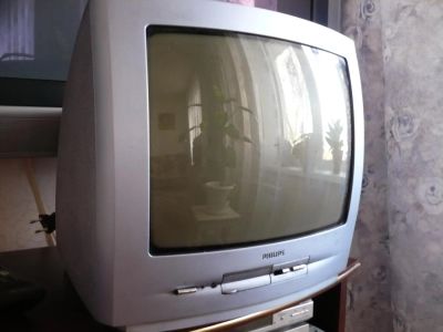 Лот: 7546606. Фото: 1. Телевизор Philips 14дюйм. Телевизоры
