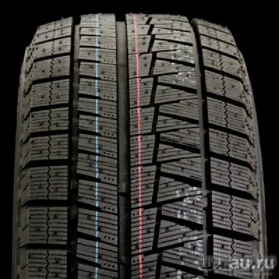 Лот: 12799666. Фото: 1. Зимняя резина "Bridgestone REVO... Шины