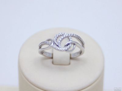 Лот: 13738305. Фото: 1. ЗОЛОТОЕ КОЛЬЦО 3,02 ГРАММ. Кольца, перстни