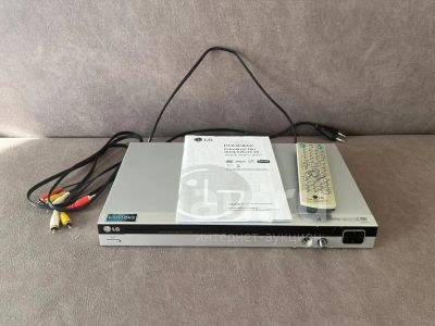 Лот: 18965519. Фото: 1. DVD проигрыватель с караоке... DVD, Blu-Ray плееры