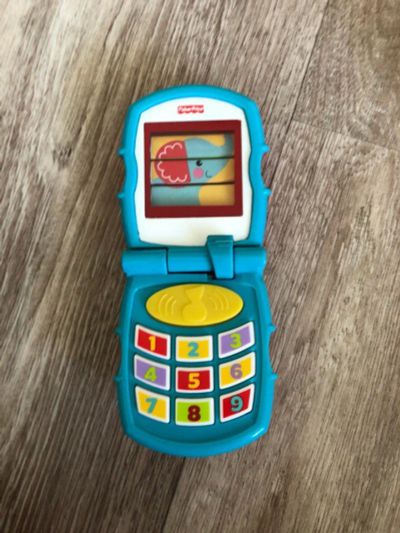 Лот: 11276514. Фото: 1. Музыкальный телефон FisherPrice. Музыкальные