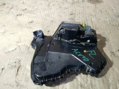 Лот: 21410477. Фото: 1. замок двери Toyota Camry ACV40. Двигатель и элементы двигателя