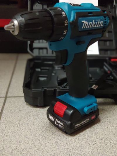 Лот: 12514553. Фото: 1. Шуруповёрт Makita DF331D. 18v... Запчасти