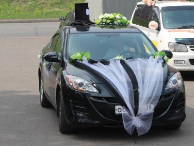 Лот: 8889936. Фото: 1. Свадебное украшение на авто. Свадебная атрибутика и декор
