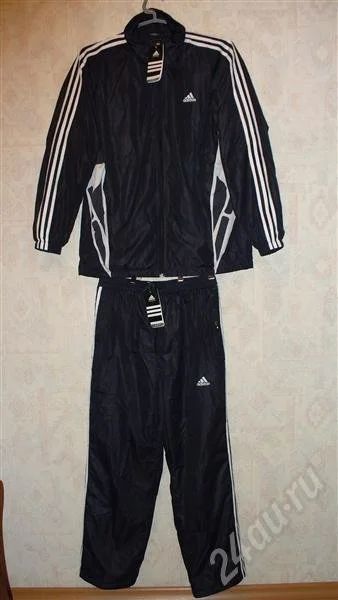 Лот: 621614. Фото: 1. костюм спортивный ADIDAS. Другое (обмундирование и экипировка)