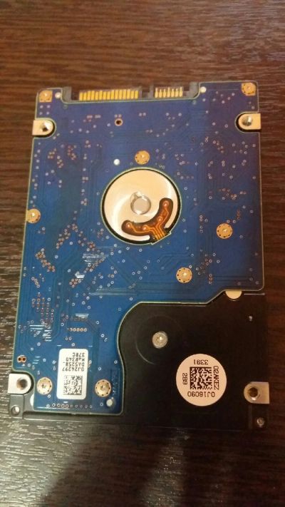Лот: 16034403. Фото: 1. жесткий диск HGST 2.5 Z5K500-500. Жёсткие диски (HDD)