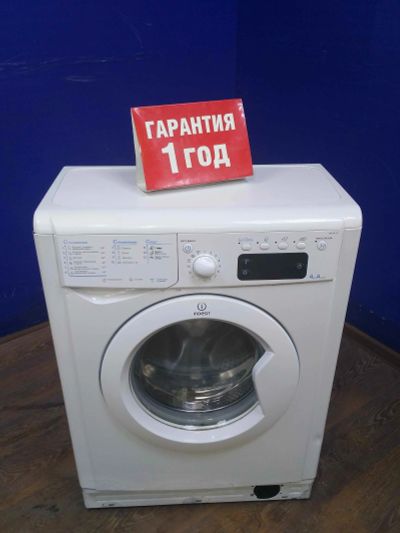 Лот: 14300140. Фото: 1. Стиральная машина indesit iwue... Стиральные машины