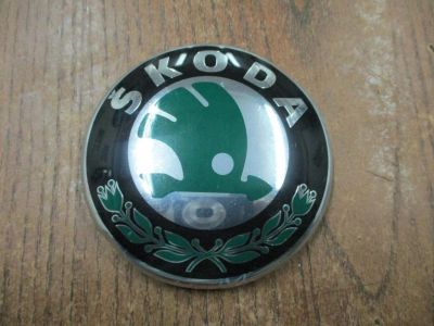 Лот: 12086232. Фото: 1. Эмблема капота Skoda Superb II... Кузов