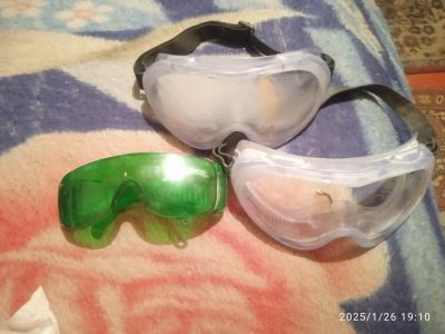 Лот: 24962696. Фото: 1. Очки защитные. Защитные очки, каски, перчатки