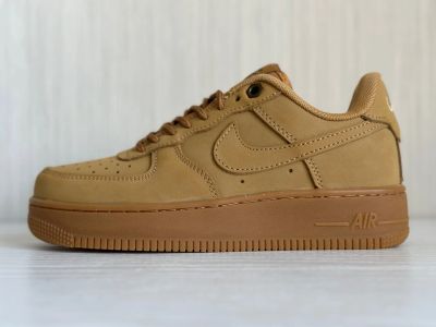 Лот: 20964475. Фото: 1. Nike Air Force 1 Flax. Кеды, кроссовки, слипоны