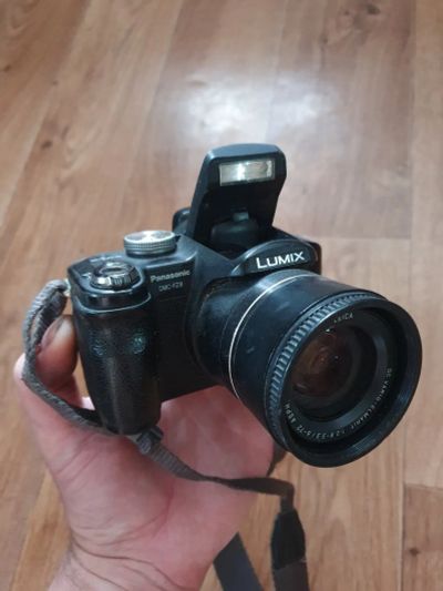 Лот: 23911348. Фото: 1. Фотокамера. Цифровые компактные