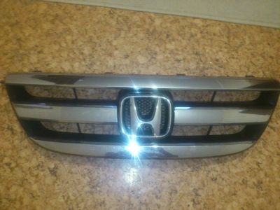 Лот: 8646735. Фото: 1. Решетка радиатора Honda Edix/FR-V... Другое (автозапчасти)