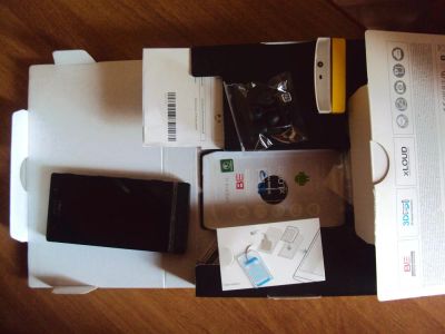 Лот: 3247293. Фото: 1. Продам,обменяю Sony Xperia. Кнопочные мобильные телефоны