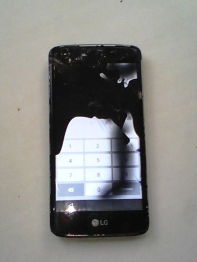 Лот: 16300746. Фото: 1. смартфон lg k 350e. Смартфоны