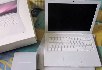 Лот: 9066597. Фото: 1. MacBook A1118. Ноутбуки