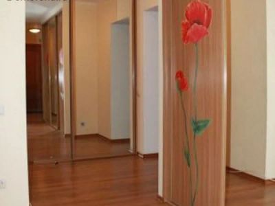 Лот: 6703308. Фото: 1. Урицкого 41, трёхкомнатная квартира... Квартиры, студии