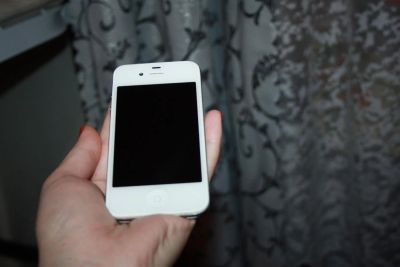 Лот: 6301803. Фото: 1. iphone 4. Смартфоны