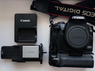 Лот: 15942818. Фото: 1. Canon 1000D body + battery grip. Цифровые зеркальные