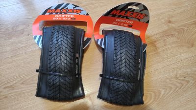Лот: 19946041. Фото: 1. Bmx покрышка Maxxis Grifter 2... Запчасти