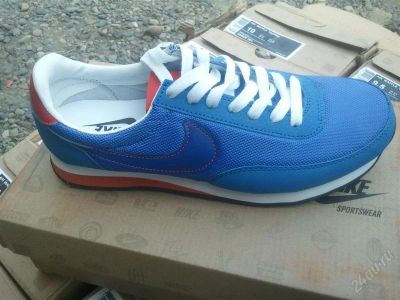 Лот: 1818202. Фото: 1. мужская обувь,кроссовки nike(найк... Кеды, кроссовки, слипоны