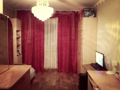 Лот: 8621533. Фото: 1. Сдам гостинку на Устиновича 28. Квартиры, студии