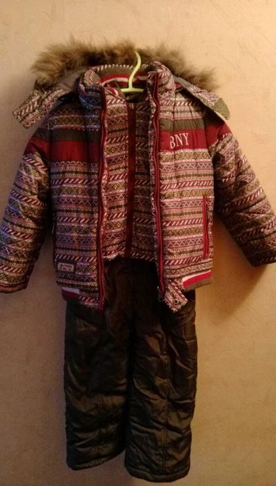 Лот: 12637912. Фото: 1. Костюм зимний на мальчика 2-4... Костюмы, пиджаки, комбинезоны