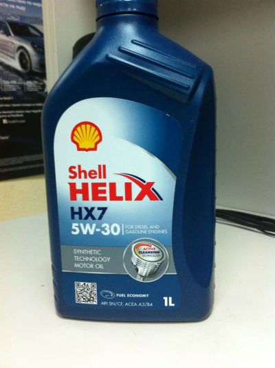 Лот: 6256128. Фото: 1. Масло моторное Shell Helix HX7... Масла, жидкости