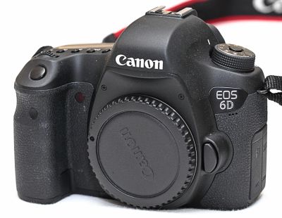 Лот: 7718031. Фото: 1. Canon EOS 6 D (WG) Body. Цифровые зеркальные