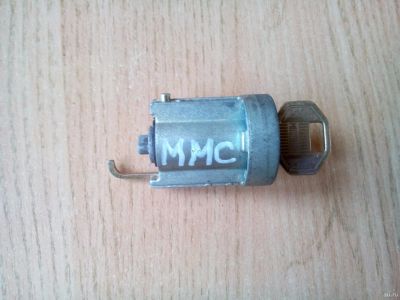 Лот: 13383661. Фото: 1. Замок зажигания MMC Mitsubishi... Электрооборудование