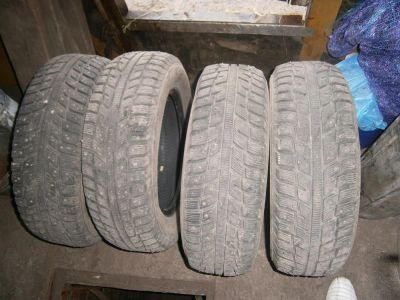 Лот: 3204726. Фото: 1. Шины зимние шипованные R15 195... Шины