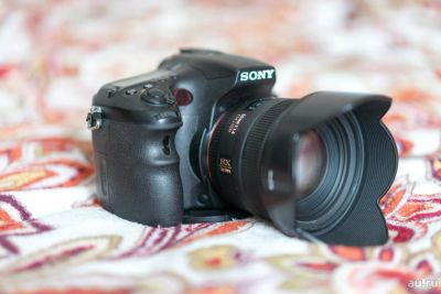 Лот: 11169451. Фото: 1. Sony a77. Цифровые зеркальные