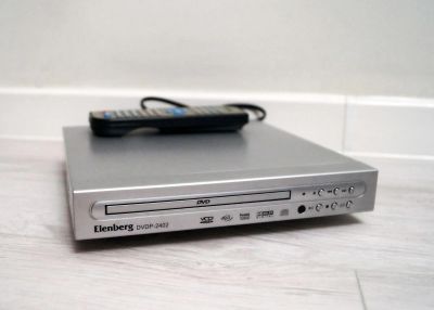 Лот: 9960894. Фото: 1. DVD VCD Mp3 CD проигрыватель. DVD, Blu-Ray плееры
