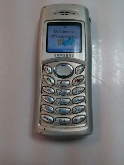 Лот: 8095416. Фото: 1. Samsung C110. Кнопочные мобильные телефоны