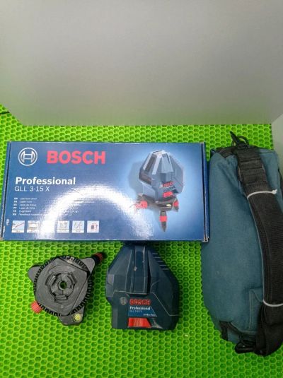 Лот: 19562081. Фото: 1. Лазерный уровень BOSCH GLL 3-15... Электроинструмент