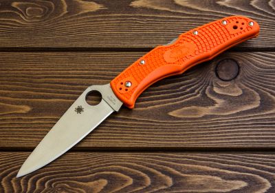 Лот: 1031654. Фото: 1. Нож Spyderco Endura orange FRN. Ножи, топоры
