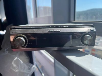 Лот: 22636125. Фото: 1. Магнитола Pioneer. Рабочая. Автомагнитолы