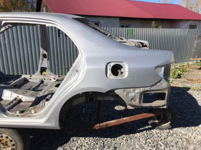 Лот: 24347112. Фото: 1. крыло toyota corolla E150. Двигатель и элементы двигателя