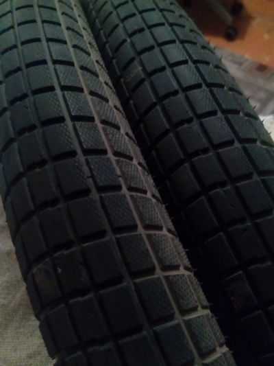 Лот: 14030100. Фото: 1. 26" х 2.35 покрышка Schwalbe Crazy... Запчасти