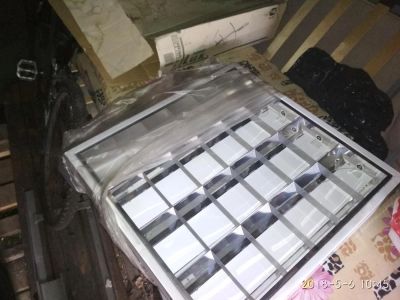 Лот: 11464751. Фото: 1. Светильник под 4 лампы 18 ватт... Другое освещение