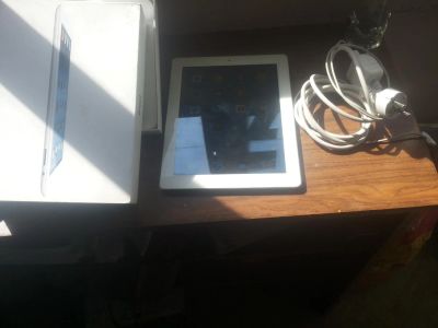 Лот: 7593209. Фото: 1. ipad 3-64gb wifi+4g A1430. Планшеты