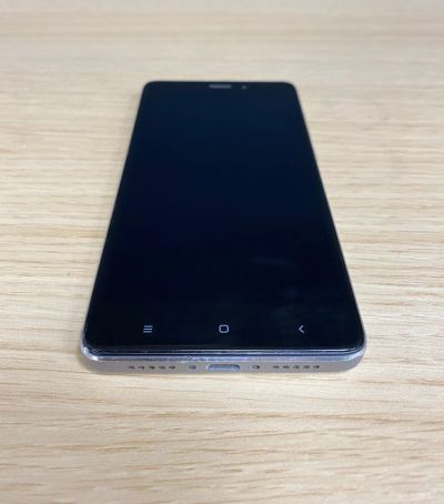 Лот: 15269628. Фото: 1. Xiaomi Redmi 4 16Gb Black (Б/У... Смартфоны