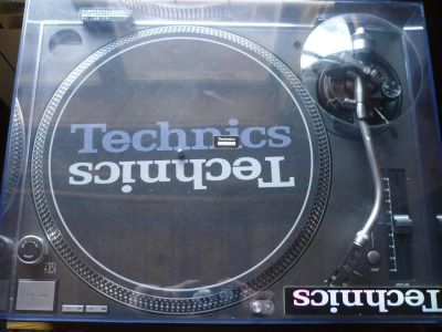 Лот: 15678239. Фото: 1. Technics SL-1200MK5. Виниловые проигрыватели и электрофоны